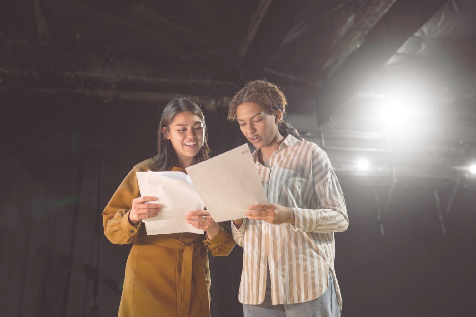 Практическая работа над диалогами персонажей